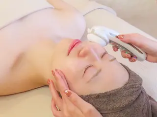 🌱美Plus下北沢 肌質改善/まつ毛のマツエク・マツパデザイン