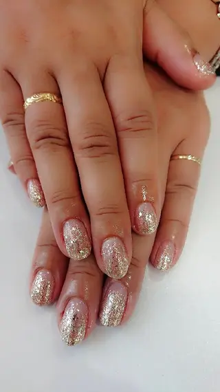 ネイル 🍒当日もOK🍒 𝑳𝑼𝑵𝑨花井のネイルデザイン