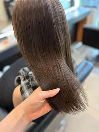 ロング 髪質改善・水素カラー ARIA（ému）のヘアスタイル