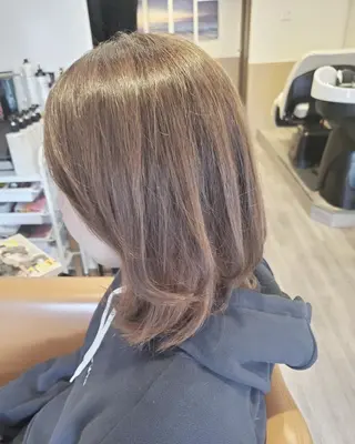 ミディアム カラー spa hair ark 富井直美のヘアスタイル