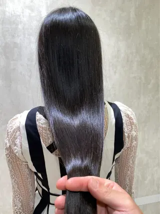 ロング CYNTHIADUE 店長| IRISUのヘアスタイル