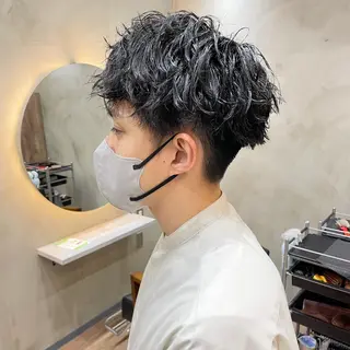 ショート パーマ メンズ yoshi （髙橋）のヘアスタイル