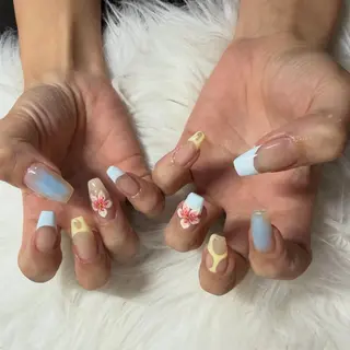 セミロング mao .のネイルデザイン
