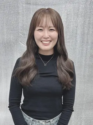 ロング カラー ヘアアレンジ LIP 大阪本店 エクステ MISAのヘアスタイル