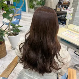 ロング カラー 🫧透け感⋆艶髪💎 山口アヤカのヘアスタイル