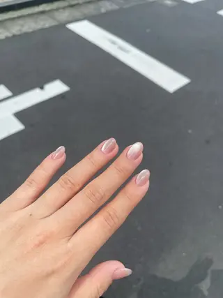 ネイル Rika🌼 シンプル•マグネットのネイルデザイン