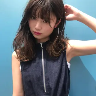セミロング 柔らかブラウン/顔周 りレイヤー♡ユウシのヘアスタイル