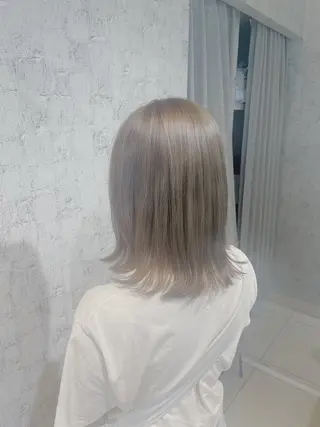 セミロング 🌿似合わせ艶カラー DAIGOのヘアスタイル