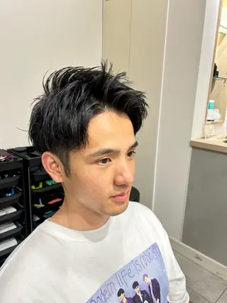 メンズ 内田 航太のヘアスタイル