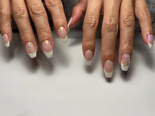 セミロング EyeBlow. Nail Salonの眉毛・アイブロウイメージ
