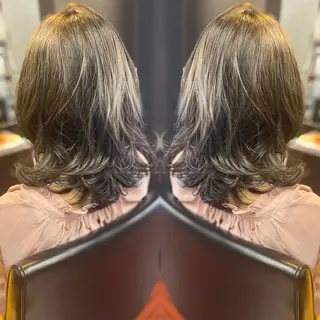 ミディアム カラー ヘアアレンジ Luzir⭐︎ GEN⭐︎のヘアスタイル