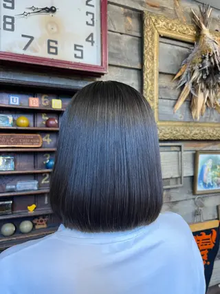 ミディアム 川崎 かなでのヘアスタイル