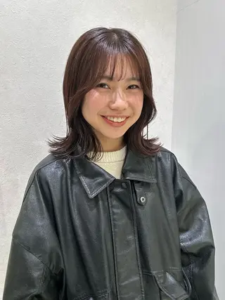 ミディアム カラー 似合わせレイヤー 海外風レイヤーmioのヘアスタイル