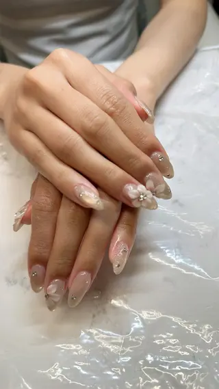 ネイル ✨アン ミユ✨のネイルデザイン