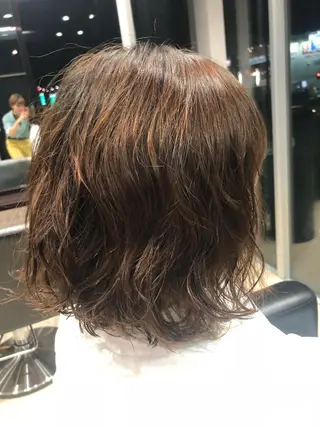 ミディアム パーマ LOOP REMIのヘアスタイル