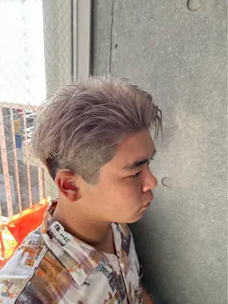 ショート カラー 金田 颯太のヘアスタイル