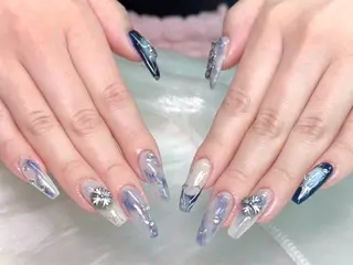 ネイル lucky nail 歌舞伎町のネイルデザイン