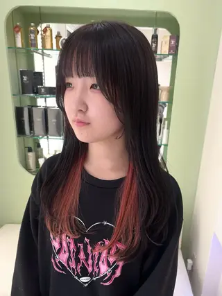 ロング カラー 中村 佳歩のヘアスタイル
