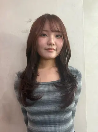 ロング カラー Kurumi🌙韓国 レイヤー/艶感カラーのヘアスタイル