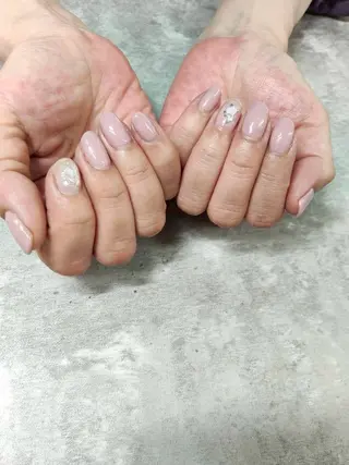 ネイル eme_ Mayukaのネイルデザイン