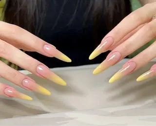 ネイル Dione Nail きよみのネイルデザイン