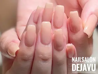 ネイル Nailsalon Dejavuのネイルデザイン