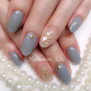 ネイル Lily*nail 🌻Mii🌻のネイルデザイン