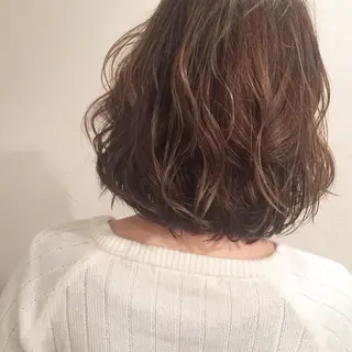 ミディアム カラー オーナースタイリスト 奈須雄紀のヘアスタイル