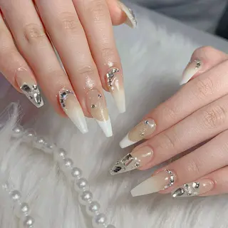 ネイル Lyna 池袋のネイルデザイン