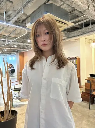 セミロング カラー yu maのヘアスタイル