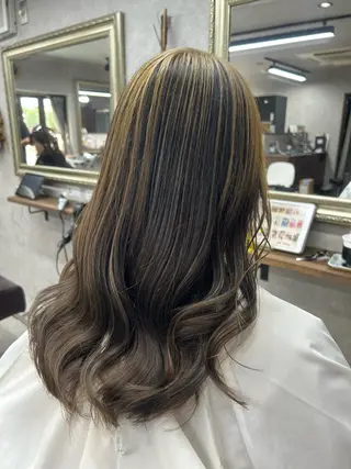 ロング カラー Lien 深井店のヘアスタイル