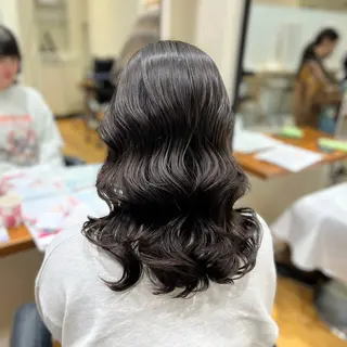 ミディアム 🌙コテ巻き風パーマ 🌙菜月のヘアスタイル