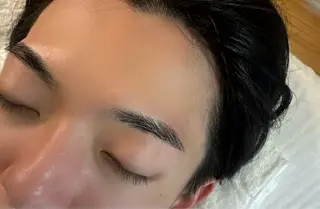 アイブロウ NAZ 表参道 Tomokoのマツエク・マツパデザイン