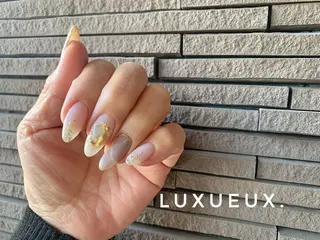 ネイル LUXUEUX春日店 (ルクソー)のネイルデザイン