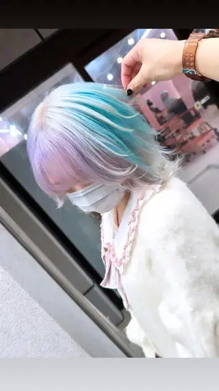 ミディアム カラー ブリーチ特化🌈 MANATOのヘアスタイル