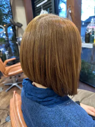 ショート カラー 新田 甲のヘアスタイル