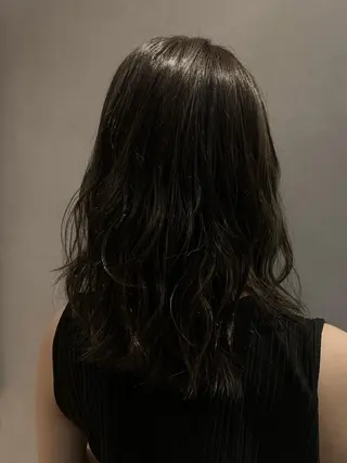 ミディアム 土佐 優奈のヘアスタイル