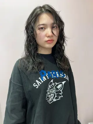 セミロング 【モニター募集】 三宅航平のヘアスタイル