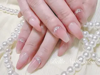 ネイル Bella Nail Salonパラジェルのネイルデザイン