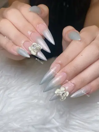 ネイル Rei _Nail 新宿のネイルデザイン