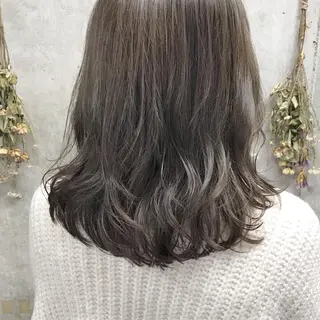 セミロング カラー ヘアアレンジ Satsuki ✂︎♡のヘアスタイル