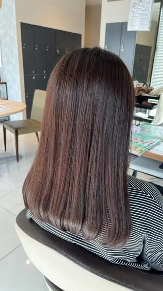 セミロング カラー LiTA長嶺 小佐井悠未のヘアスタイル
