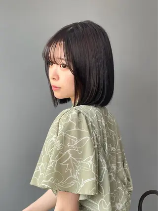 ミディアム カラー 川面 夕華のヘアスタイル