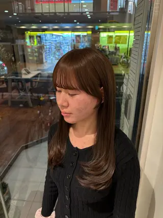 ロング 神田 音羽のヘアスタイル