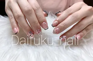 ミディアム Daifuku nailsのネイルデザイン