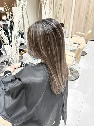 ロング カラー 海外風/レイヤー/ ブリーチ/shionのヘアスタイル