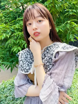 ロング カラー ヘアアレンジ 前田 陽南子のヘアスタイル