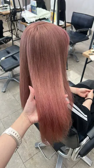 ロング カラー suehiro yunaのヘアスタイル