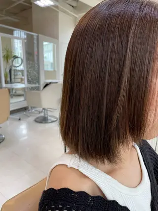 カラー Uno ．のヘアスタイル
