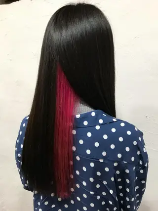 ロング カラー 伊藤 優希のヘアスタイル